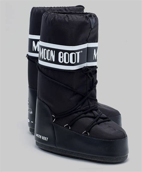 are moon boots comfortable.